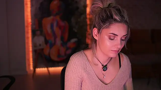  Allie  online show from 11-14-25, 06:17