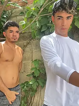 twinks 28 online show from 09-26-25, 04:25