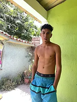 twinks 28 online show from 02-12-26, 05:56