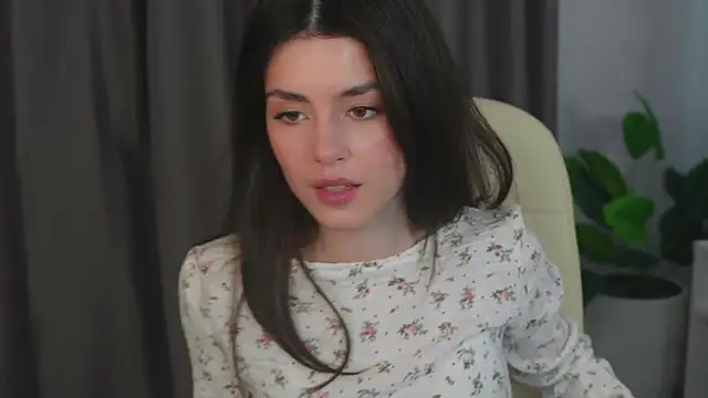 ArletteBiddix online show from 03-22-25, 09:13