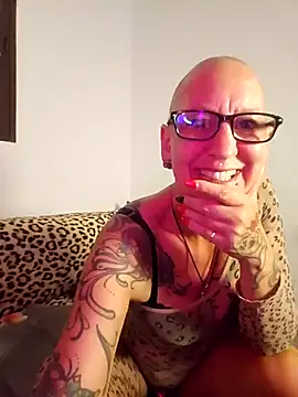 Emma Milf25 online show from 11-25-25, 03:45