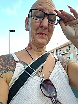 Emma Milf25 online show from 09-24-25, 07:37