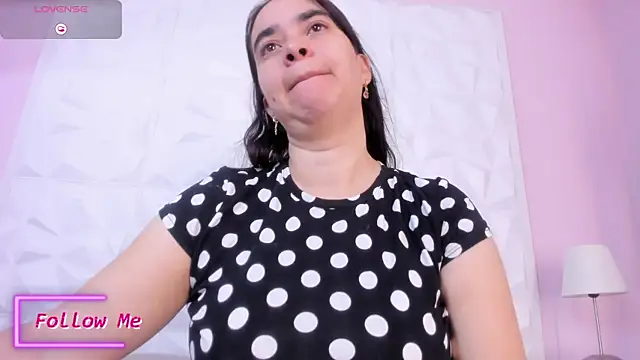 Valeriagomez  online show from 01-06-26, 11:47