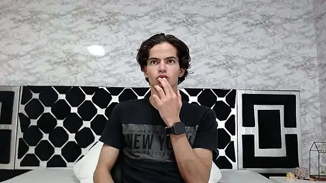 Maximoherrera 16 online show from 03-01-25, 03:32