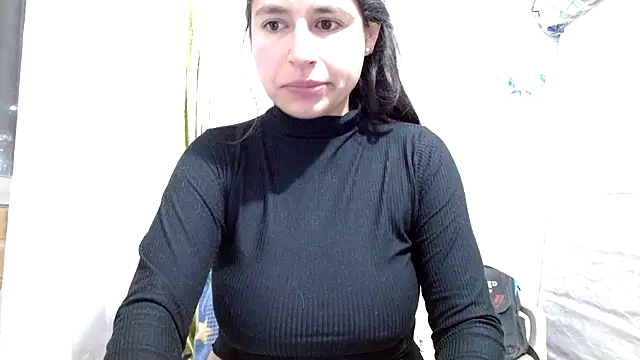 Snapshot of Escarcha-blue chatting on 02-05-26, 01:23 Escarcha-blue online show from 02-05-26, 01:23