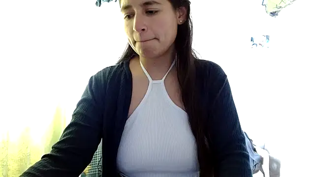 Snapshot of Escarcha-blue chatting on 02-05-26, 09:21 Escarcha-blue online show from 02-05-26, 09:21