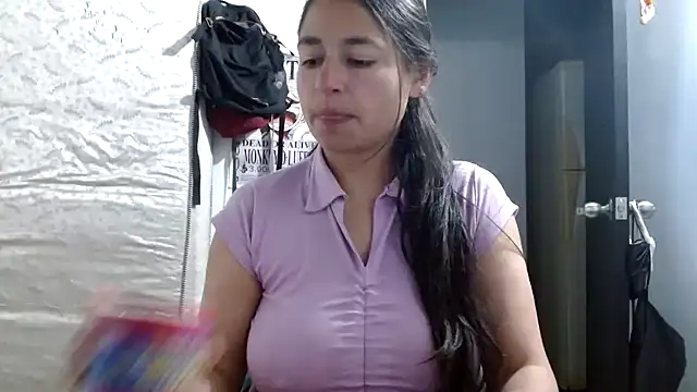 Escarcha-blue online show from 10-06-25, 11:27