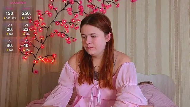 Snapshot of Eva_Starlight chatting on 02-12-26, 04:56 Eva Starlight online show from 02-12-26, 04:56