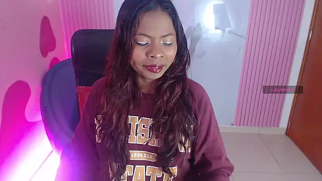 Agata Grubisic online show from 09-25-25, 04:07