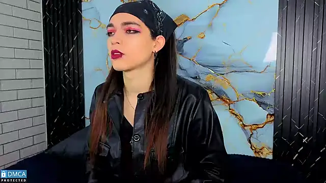 MaeveKuro online show from 01-10-26, 03:24