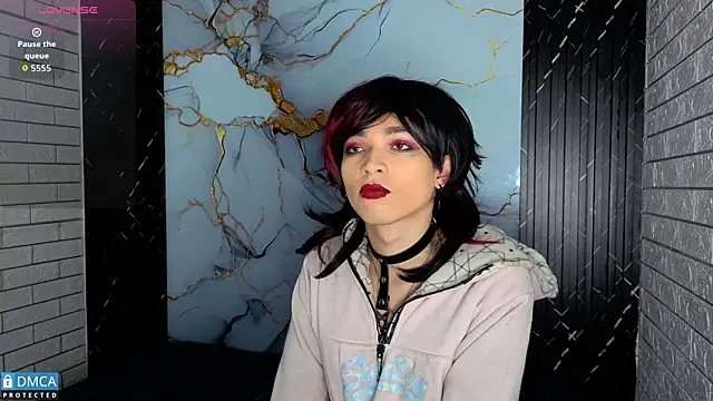 MaeveKuro online show from 11-29-25, 03:06