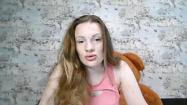 Snapshot of Eveline_May chatting on 09-10-25, 02:38 Eveline May online show from 09-10-25, 02:38