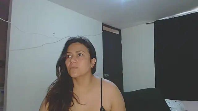 roxanasexy2025 online show from 09-27-25, 12:22