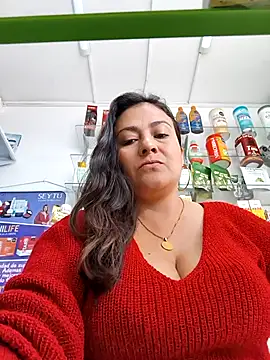 roxanasexy2025 online show from 04-15-26, 07:58