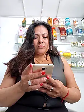 roxanasexy2025 online show from 03-04-26, 03:20