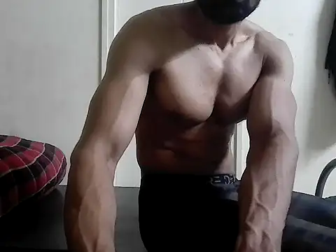 Snapshot of fitbuddy1 chatting on 05-25-26, 04:17 fitbuddy1 online show from 05-25-26, 04:17