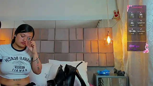 celeste star0 online show from 11-18-25, 02:05