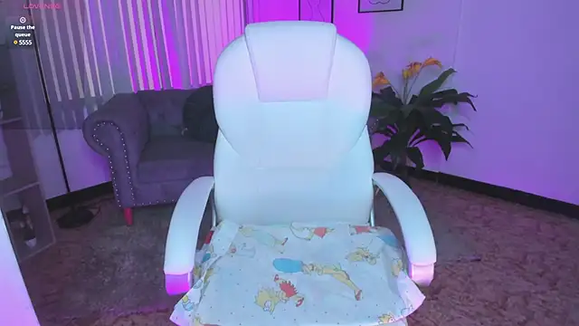 coral smiit online show from 03-12-25, 10:50