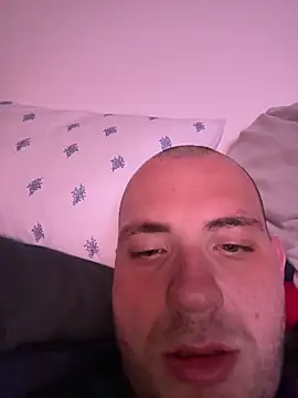 inkviziciq1 online show from 10-04-25, 09:38