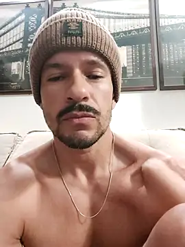 juniortche1313 online show from 10-08-25, 08:53