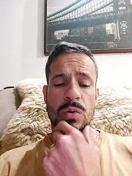 juniortche1313 online show from 10-03-25, 02:04