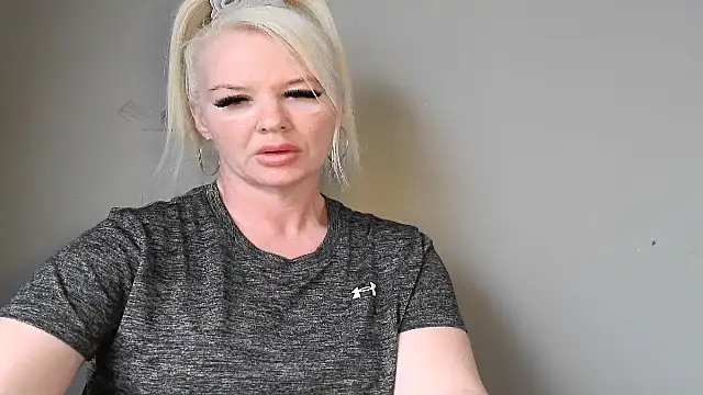 Blonde-Grace online show from 07-24-26, 01:51