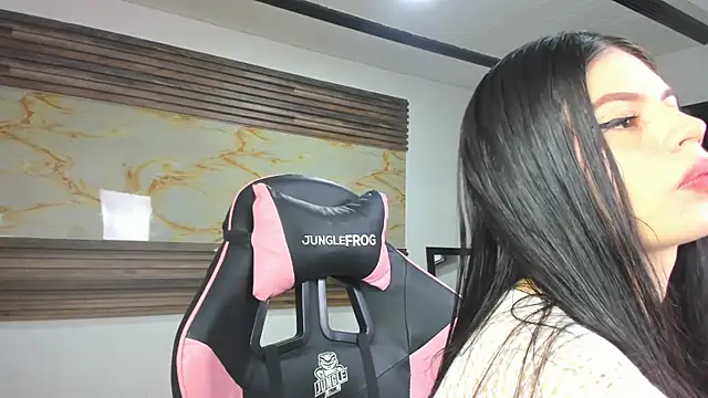 Cloe roouse online show from 12-04-25, 09:03