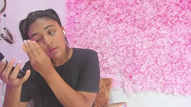 Melodymoore  online show from 02-28-26, 10:53