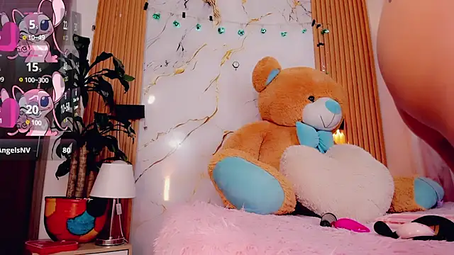 ValeriCardenas online show from 04-09-26, 03:08