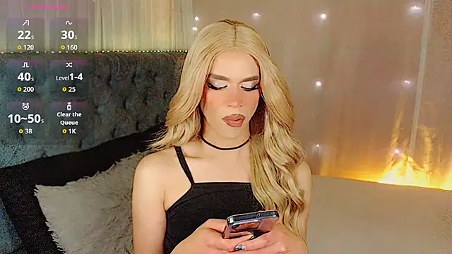 Dalila moan online show from 12-15-25, 10:10