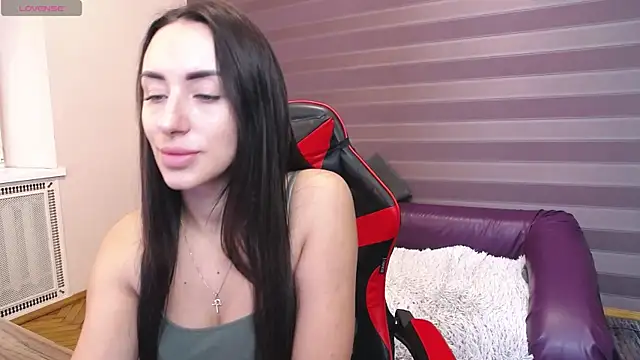 JenniferStone online show from 10-14-25, 06:47