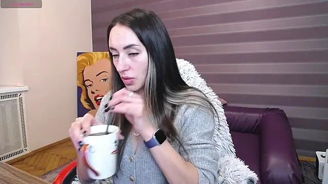 JenniferStone online show from 02-19-26, 09:17