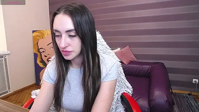 JenniferStone online show from 04-09-26, 07:47