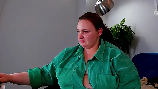 Snapshot of Amy_Hall chatting on 03-06-25, 01:57 Amy Hall online show from 03-06-25, 01:57