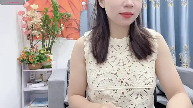 Snapshot of shishi_101 chatting on 09-27-25, 01:12 shishi 101 online show from 09-27-25, 01:12
