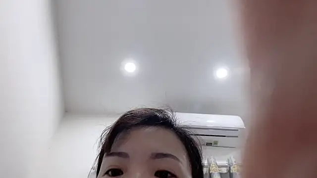 Snapshot of shishi_101 chatting on 09-15-25, 12:33 shishi 101 online show from 09-15-25, 12:33