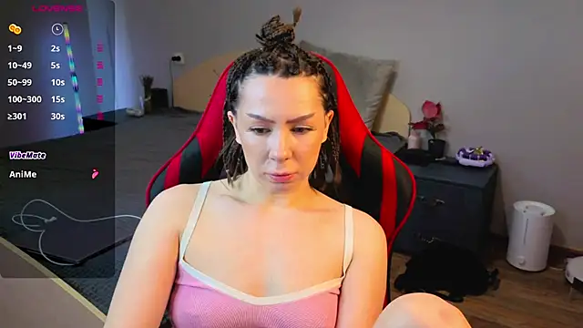 meganluss online show from 02-25-26, 05:07