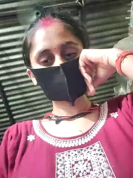 Snapshot of Divya_Chandok chatting on 09-20-25, 08:03 Divya Chandok online show from 09-20-25, 08:03