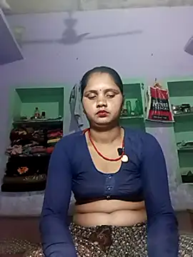 Snapshot of Divya_Chandok chatting on 03-03-25, 10:20 Divya Chandok online show from 03-03-25, 10:20
