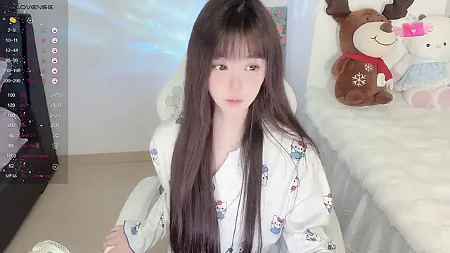 Milla-z online show from 10-27-25, 03:18