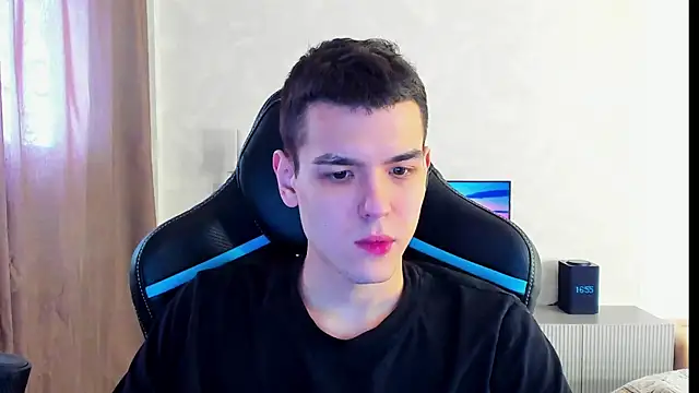 TravisRevas online show from 03-14-25, 01:57