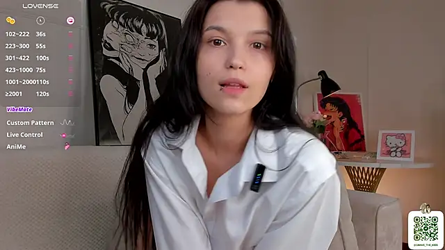 ErlineDumford online show from 10-31-25, 08:11