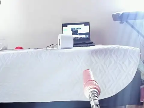 Snapshot of _Aragon__ chatting on 09-23-25, 01:40 Aragon online show from 09-23-25, 01:40