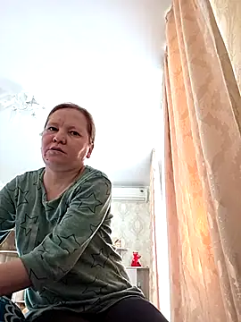 -Kathrine kit- online show from 10-21-25, 06:57