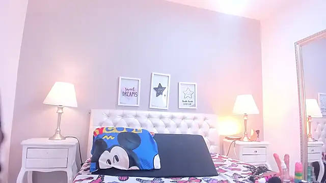 megan loviitz online show from 09-26-25, 12:12