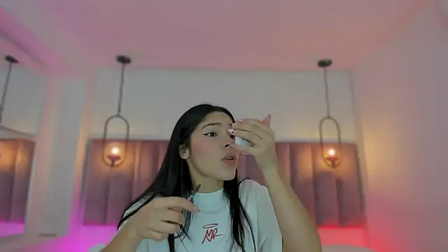 Haily b online show from 12-14-25, 08:14