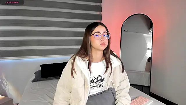 Snapshot of sweet_obsession__ chatting on 11-05-25, 07:50 sweet obsession online show from 11-05-25, 07:50