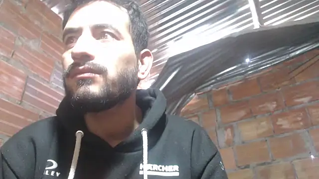 Snapshot of rose_domy chatting on 11-18-25, 02:31 rose domy online show from 11-18-25, 02:31