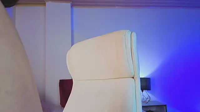 Snapshot of Walton_abieca_ chatting on 10-10-25, 04:24 Walton abieca online show from 10-10-25, 04:24