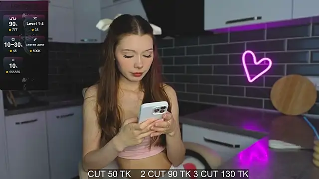 EmmaVictori1 online show from 07-21-26, 10:38